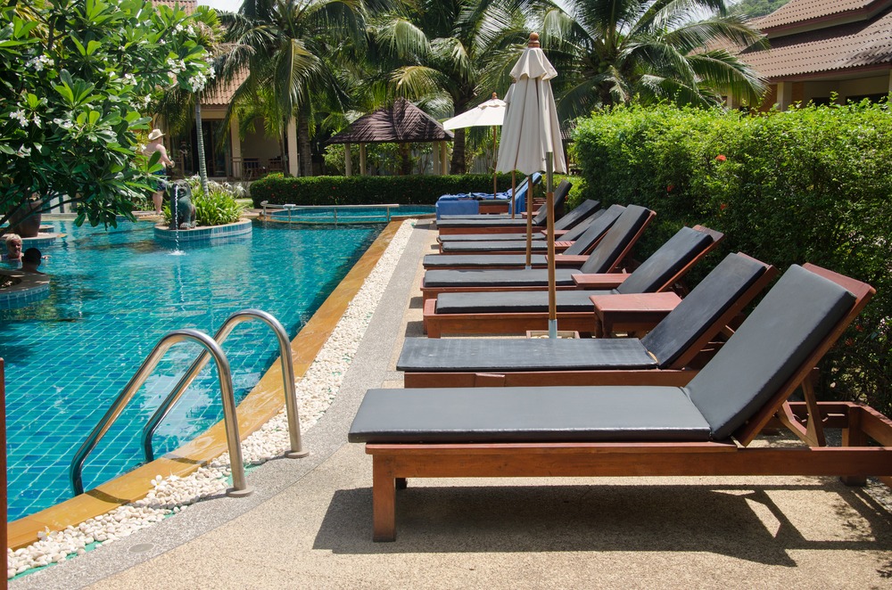 Relaxing poolside wicker loungers by leading Poolside Wicker Loungers manufacturer in India